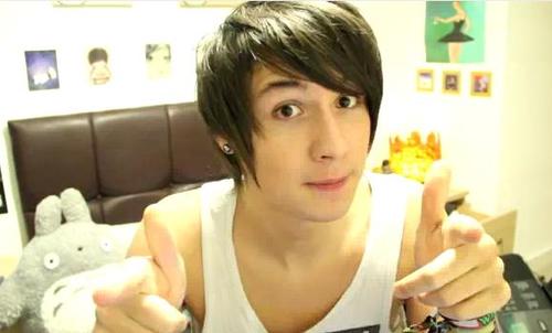 dan_and_phil's profile picture. #followback