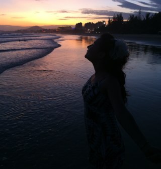 aynuraskar's profile picture. Uyghur