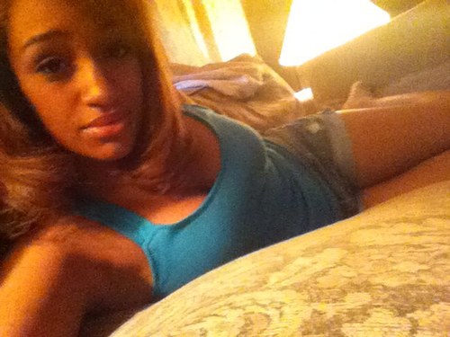 Monicaa_Denisee's profile picture. Im 21 And Living Life To The Fullest