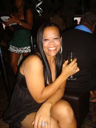 mzquiche's profile picture. Show up to your life!!