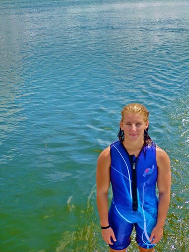 I am 24 yrs old from Australia & am currently ranked no1 in the world for womens barefoot waterskiing. I am living in FL instructing & training @WorldBarefootCn