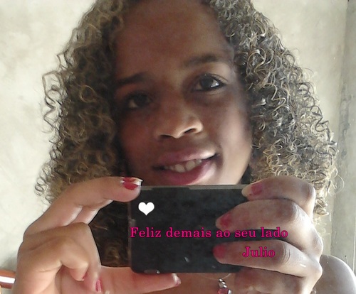 Eu penso assim, não vou mudar. Não vale a pena mentir pra você gostar de mim, você tem que gostar de mim do jeito que eu sou, não do jeito que você queria que e