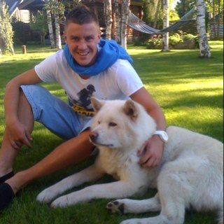 Arturrik's profile picture. 