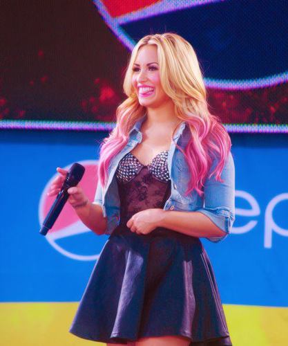 HinoDaDemi's profile picture. Somos um FC dedicado a nossa Demi Delicia que amamos muito http://t.co/gcSVME4T2L