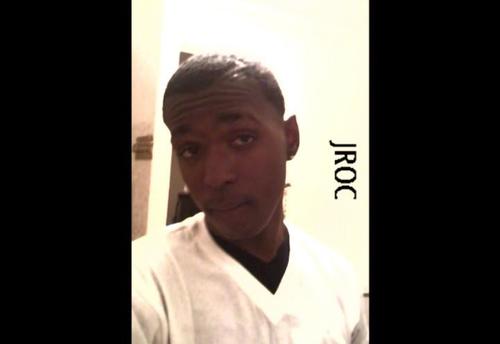 FIRESPITTERZENT....follow roc..(frm a chick i want top nigga)BANG,BANG,3HUNNA,SKILLET,OTC,OTF,GBE,MID