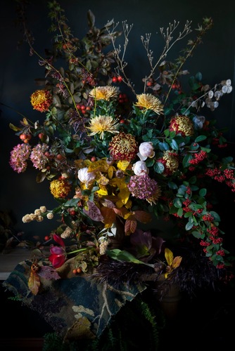 Botanical stylists, weddings & events. Prunella appreciates nature in its rawest form celebrating what's seasonal, beautiful and unexpected.