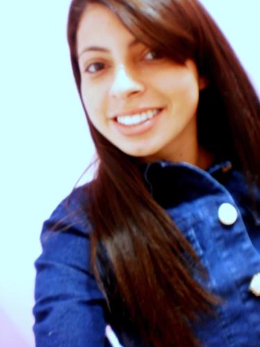 Faço de mim casa de sentimentos bons, onde a má fé não faz morada e a maldade não se cria ;)