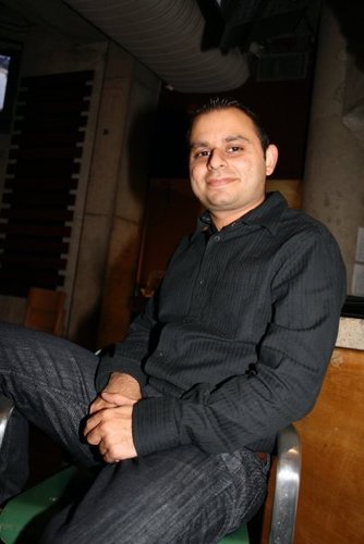 saqrajan's profile picture. Seasoned Marketing & Events planner, sports fan especially #footy #mufc