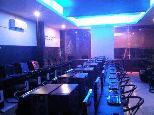 PHOENIX game center promo 1000/jam lo buruan main sini sebelum kehabisan!!! :D
