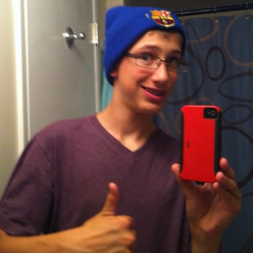 DanielDavison10's profile picture. I am an OPerator for Minecraft VIsuals and I LOVE IT!!!! I play soccer and I LOVE pizza.... And Airsoft.....yep