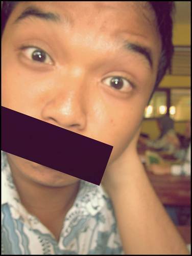 si bocah ingusan.  :D