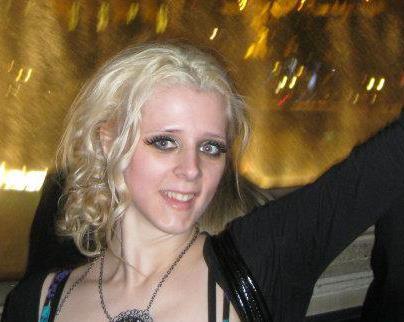 peppersp's profile picture. music ♡ movies ♡ sunsets ♡ coffee ♡ tea. ♡ nutrition ♡ foodie ♡ diy  ♡ blogging