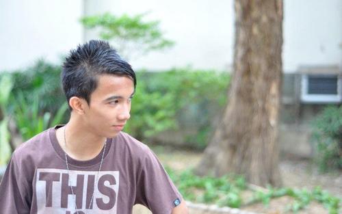 God is my DJ,
Life is my dancefloor,
Love is my rhythm,
So watch me dance to the music