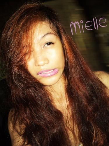 i rise from uncertainties' chained bondage-
     to dream...
...to live...
   ...and to express.

Mielle|Philippine sassy