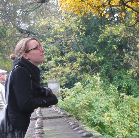 Hobby traveller and photographer, book-lover and social media enthusiast. Views are my own.