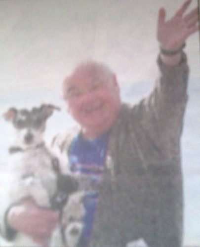 billtinsley54's profile picture. Bill with frankco looking at the Brighton Marathon...