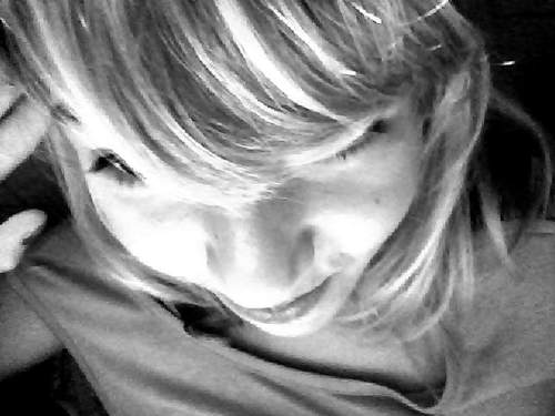 WSH moiiiii j'mapel Heather j'nvien du 95 je suis au clg Jvai pas vous racontez ma life alors salut