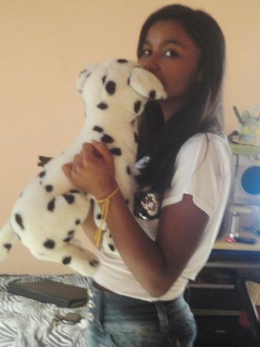 taurina,13 anos , super fofa, adora Boys e quer saber mais #FF