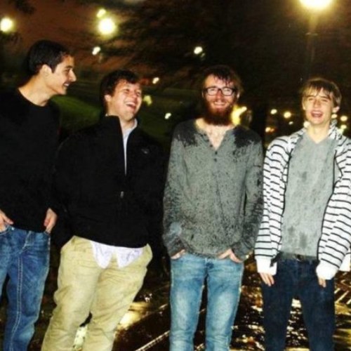 We're a pop-rock/pop-punk band from North Little Rock. Previously That's No Moon. Check us out of facebook for music!
