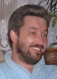Původně 10 let vynálezce, nezničitelný kutil, pak 10 let soukromník http://t.co/2c3T29W2 a nyní 10 let ve financích.
