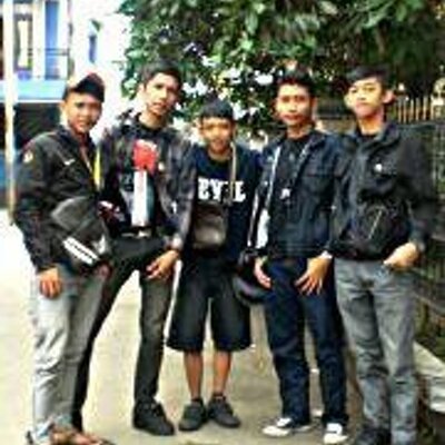 Z Vrt Zavrol D1ckyzvrt Twitter