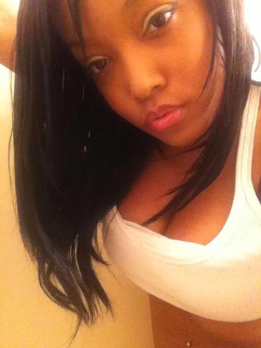I love sum good head and sum better weed #TEAMKUSH #TEAMIDGAF #TEAMATLHOE #TEAMWETWET