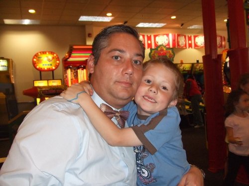 Finance Director, Freelance Writer, Avid Golfer and Sportsman! God first, Family, Golf & Soccer all a tie for second, the rest just falls in line!