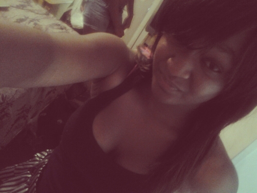 Shakuur Najee Prince ♥ : )) #FreeWaccoe,Quaddy,Starshan,Spriggz , Smoke ♥
i love my world @_isykira & @CaauseImDiamond  &  @thuGlifeii & @FilthyBoi_Zay