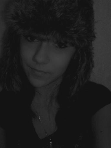 French Directioner !  Zayn Malik, Louis Tomlinson, Niall Horan, Harry Styles, Liam Payne♥ ! 
Baptiste Giabiconi #OXYGEN  ♥ Matt Pokora, Keen'v .. LA BASE ♥