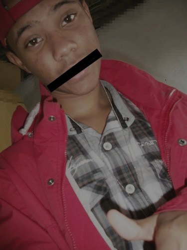 Vai Toma no cúu Queem ñn Gosta de mim (: ,,Arevidos &* Cia ,,MÃNHEE TTI AMOO