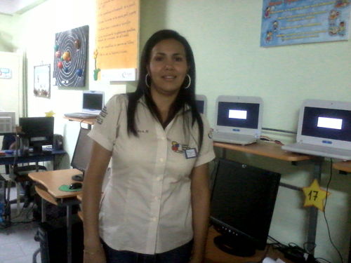 Licenciada en Educación Integral, trabajo en el Cbit J.A.R.V Carache-Trujillo orgullosa de ser Formadora tecnológica CBIT.