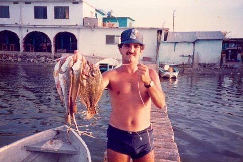 Pescador de corazón, aviador empedernido, creyente de la carne asada y los amigos. Sígueme en Instagram → https://t.co/Fx2Jj1TrzH