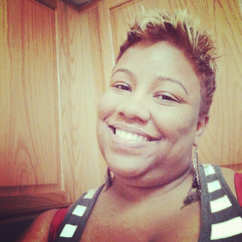 I am fun,outgoing, easy to get along with and currently a student at Maryville University for nursing in the BSN program