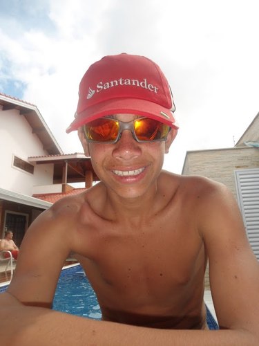 Veeen Coonheceer  , Mee Siiga .Ousado Alegre e filho de DEUS.