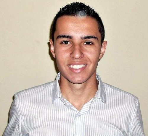 Sou um Cara bem tranquilo,gosto de Praticar Esportes,Amo e Sirvo a Deus,amo minha família,#SOUDAFJB,Sou Coordenador do Projeto VPR em Jacareí