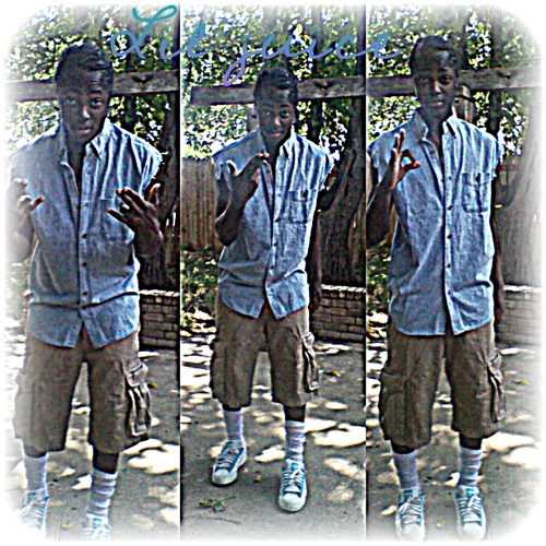 Yo follow Me an iwill follow back Îÿe$$....& my sis and my twiffy $.R.N #23 Basketball (•_•)ballerLif£