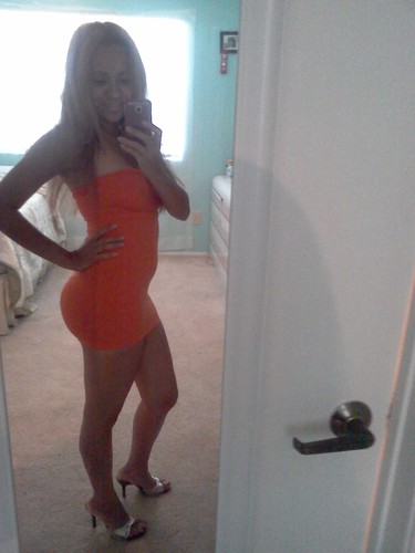 SAM321978's profile picture. Proud Mom:)Never ignore someone who cares for you, because someday you'll realize you've lost a diamond while you were busy collecting stones