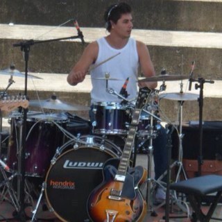 Lu_batera's profile picture. Sou baterista, filho de deus é tenho uma loja virtual de papel de parede.
Contato:
957798481
958560328 wthas 
Email: lucianojp37@gmail.com