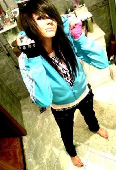 Maya74ej's profile picture. 