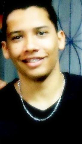 Daniel Almeida.