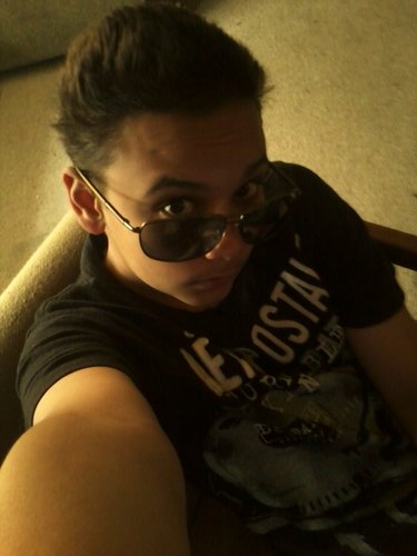 Ur Girl Be Texting Cuzz She Got Bored Of You She Want's SomeThing New----- #OverLoadSwag #Taken Y.o.L.o