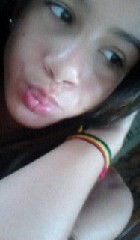 Perfeitα nα medidα pαrα estrαgαr α suα vidα   Pequenα prα quem ve , e gigαnte prα quem αmα