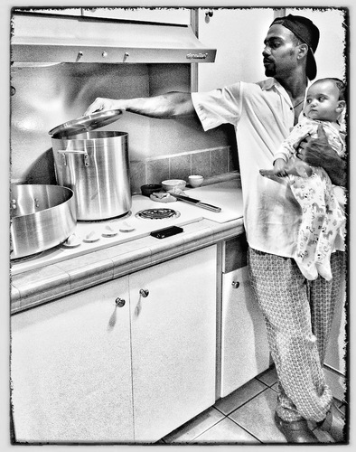 papasndakitchen's profile picture. I'm a stay at home dad with a tool box, a kitchen aid mixer, a pair of hiking boots, an ergo baby carrier, and a great lil guy who i'm raising while wifey works