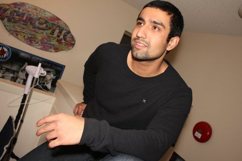 indienconection's profile picture. It is, what it is. Eso es, lo que es.