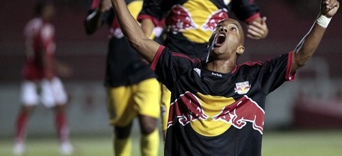 atleta profissional atualmente jogando pelo Botafogo-SP
Jesus te ama!!!