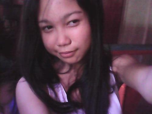 born:Februeary 05,1999,model,dancer,badminton player,