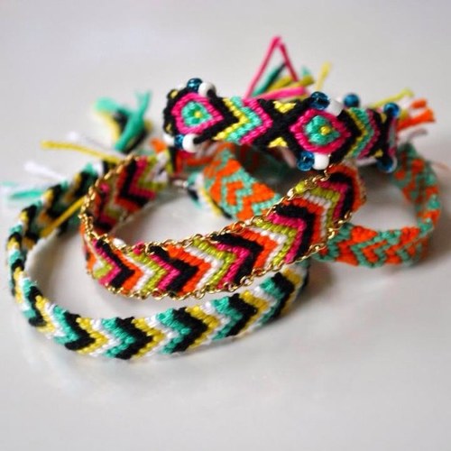 frndshpbrclts's profile picture. Handgemaakte friendship bracelets. Kies zelf jouw kleuren, motieven en extra details!