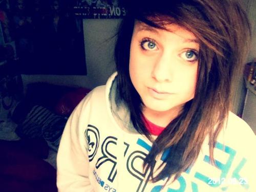 Wheeeey hey i dont have much to say?:L