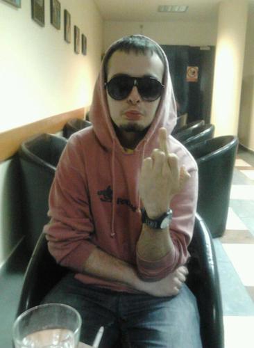 New Moombahton artist / btw I make Hip Hop Beats / @DopeFantasy / http://t.co/yk0CUN4L38