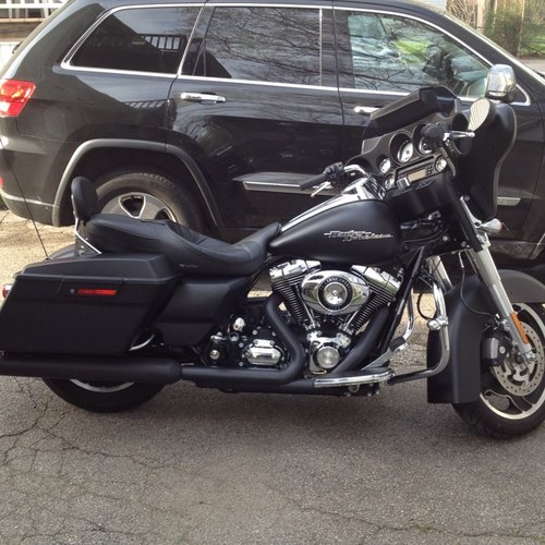 JayGraz's profile picture. Husband, Father, Biker, Bruins Fan